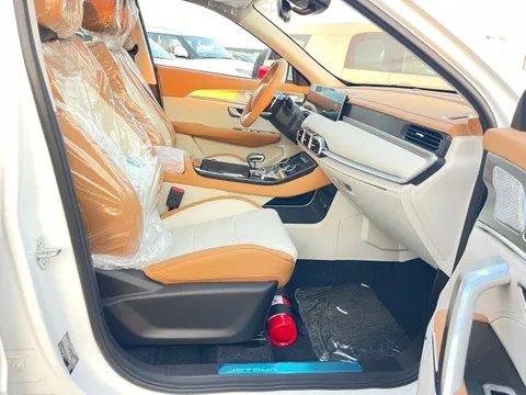 New Jetour X70 Plus 1.6T Luxury 7 Seater 2025