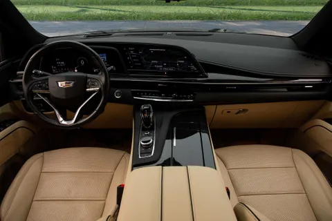 Cadillac ESCALADE 2023
