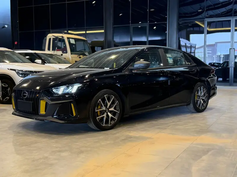 Discover undefined undefined Exterior Interior Images.Find all aspects and details of cars.