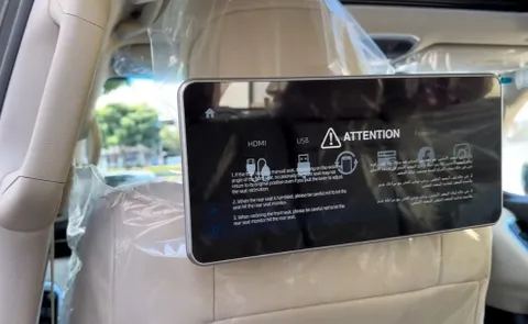 Discover undefined undefined Exterior Interior Images.Find all aspects and details of cars.
