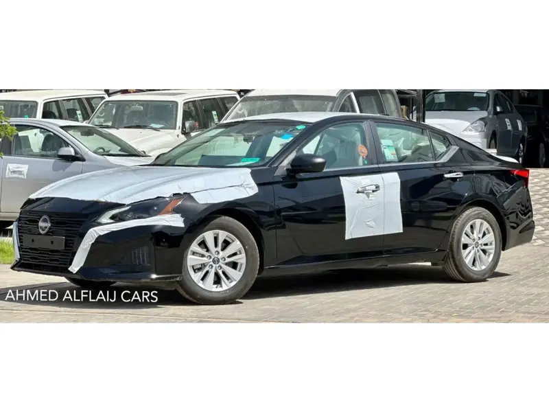 Nissan Altima 2024