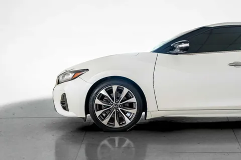Nissan Maxima 3.5L SR 2020