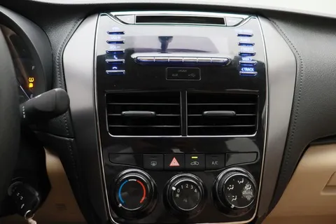 Toyota Yaris Sedan 2021