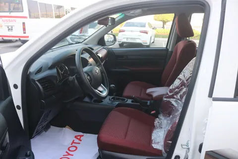 New Toyota Hilux 2.7 Double Cab 4x2 2024