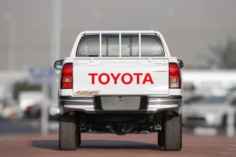 New Toyota Hilux 2.7 Double Cab 4x4 A/T Base 2024