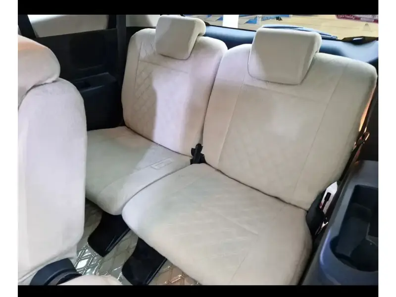 Discover undefined undefined Exterior Interior Images.Find all aspects and details of cars.