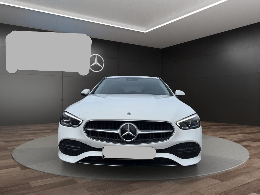 مرسيدس بنز C Class 2023