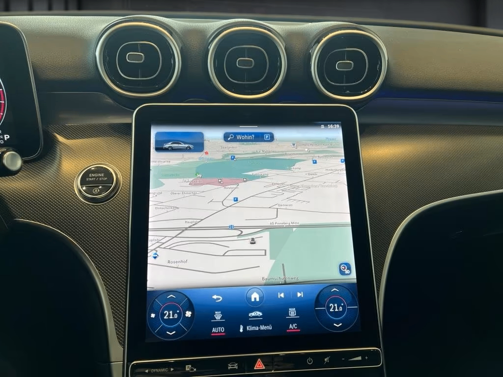 مرسيدس بنز C Class 2023