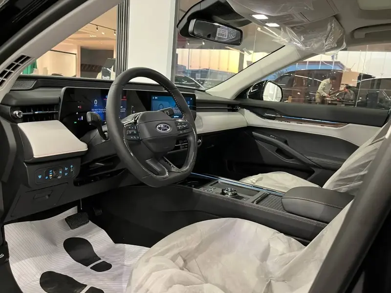 Ford Taurus 2025