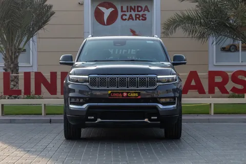 Discover undefined undefined Exterior Interior Images.Find all aspects and details of cars.