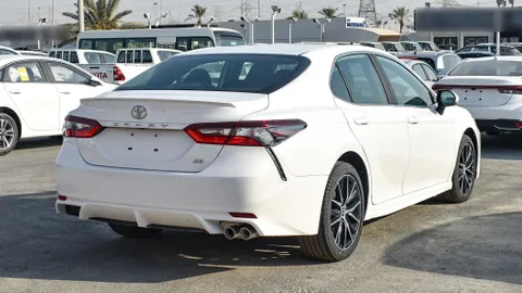 Discover undefined undefined Exterior Interior Images.Find all aspects and details of cars.