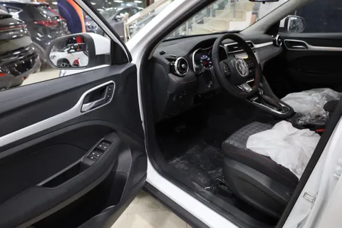 New MG ZS 1.5L STD 2023