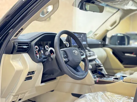 New Toyota Land Cruiser 3.5T GXR 2024