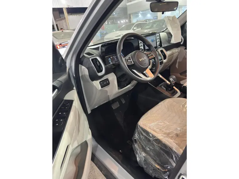 KIA Sonet 2024