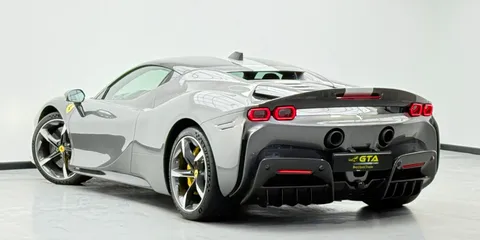 Ferrari SF90 Stradale 4.0T V8 Plug-in-Hybrid 2021