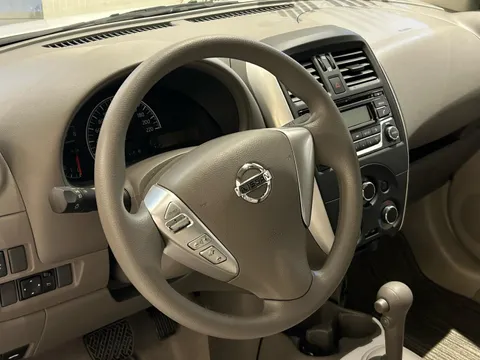 Discover undefined undefined Exterior Interior Images.Find all aspects and details of cars.