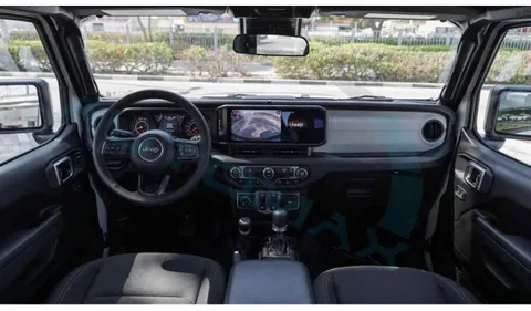 Discover undefined undefined Exterior Interior Images.Find all aspects and details of cars.