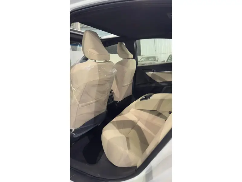 Toyota Camry 2025