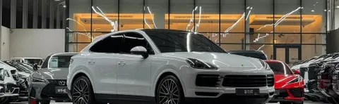 Discover undefined undefined Exterior Interior Images.Find all aspects and details of cars.