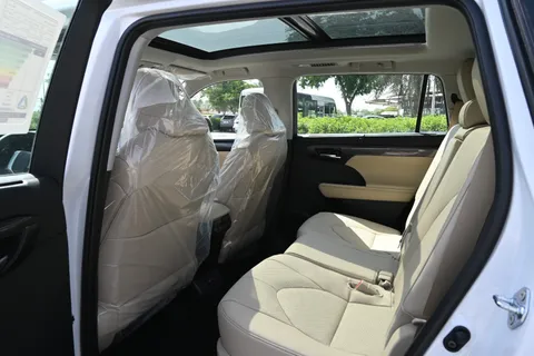 New Toyota Highlander 2025