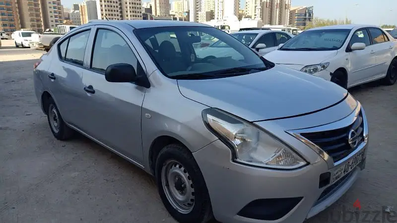 Nissan Sunny 2018