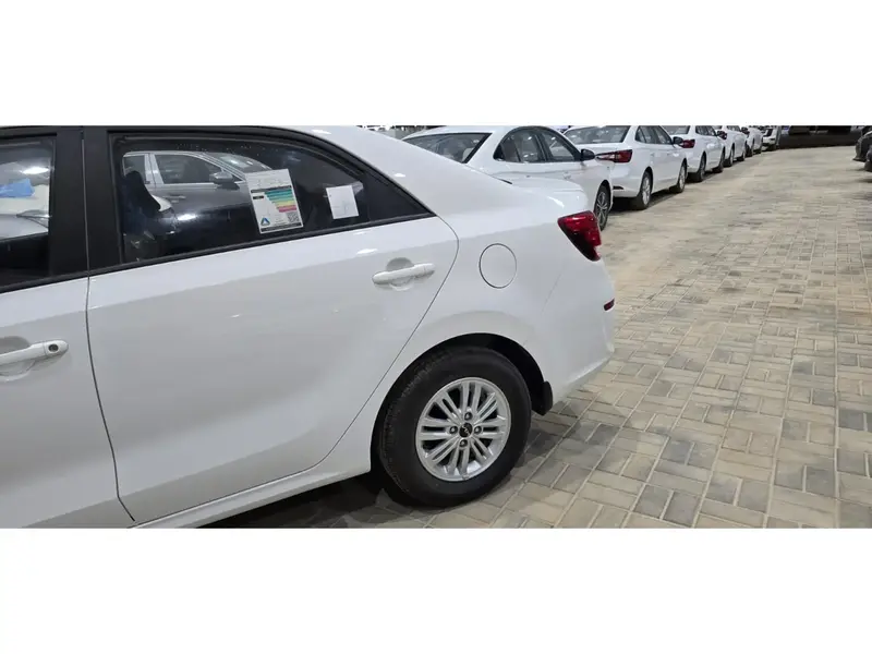 KIA Pegas 2025