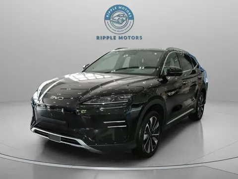 Discover undefined undefined Exterior Interior Images.Find all aspects and details of cars.