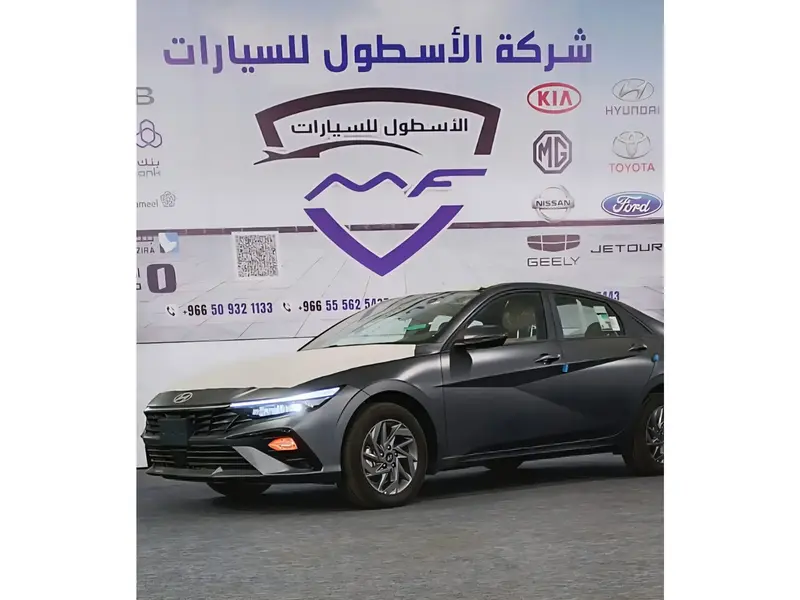 Discover undefined undefined Exterior Interior Images.Find all aspects and details of cars.