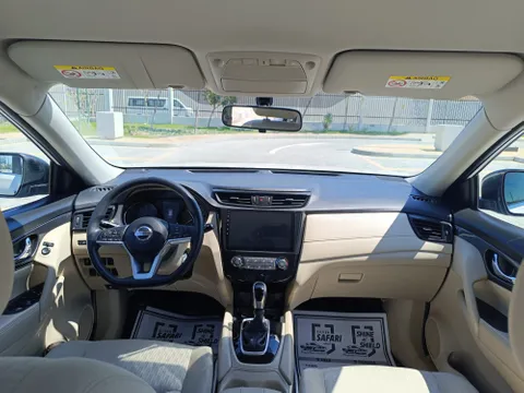 Discover undefined undefined Exterior Interior Images.Find all aspects and details of cars.