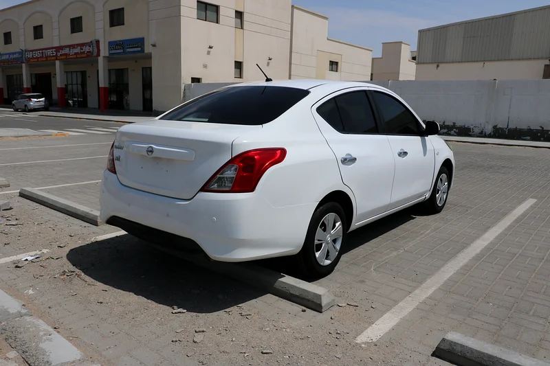 Nissan Sunny 2019