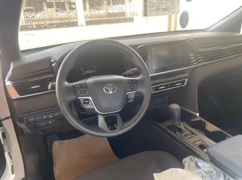 New Toyota Camry  2.5L GLE (178 HP) 2025