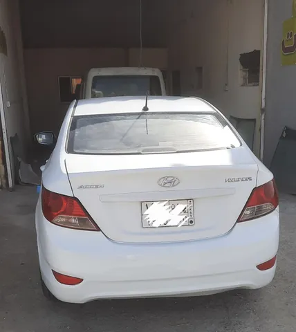 Discover undefined undefined Exterior Interior Images.Find all aspects and details of cars.