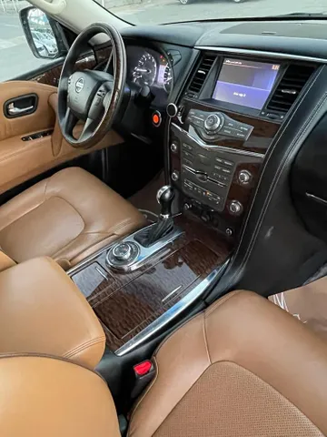Nissan Patrol 5.6L SE Platinum 2014