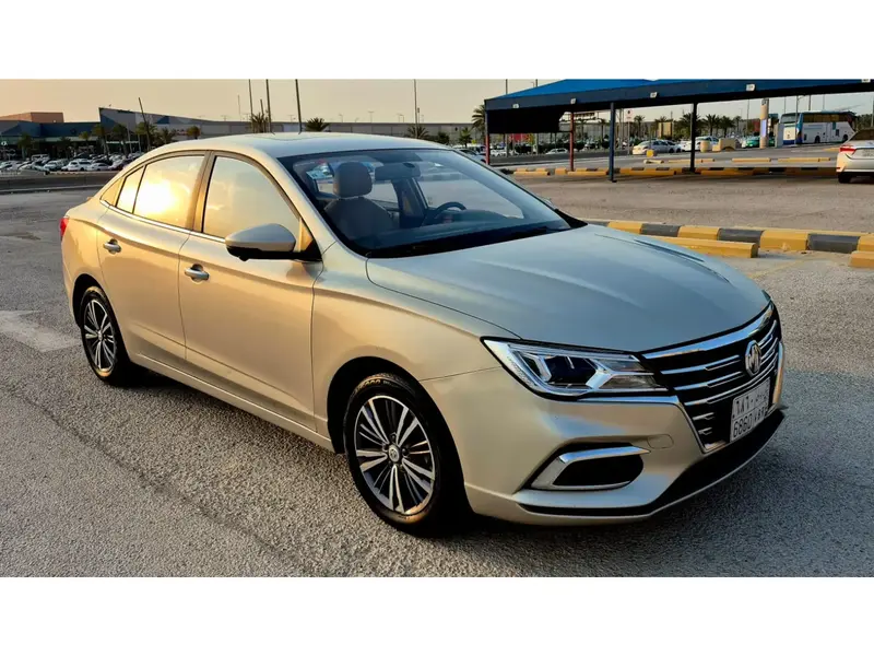 MG 5 2022
