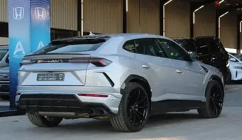 Discover undefined undefined Exterior Interior Images.Find all aspects and details of cars.