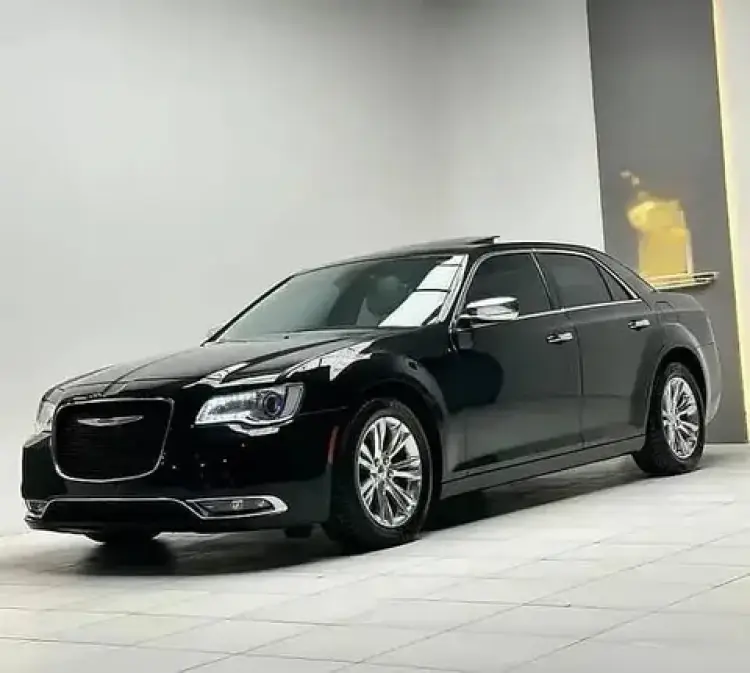 chrysler 300 image Chrysler 300 2019