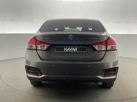 Discover undefined undefined Exterior Interior Images.Find all aspects and details of cars.