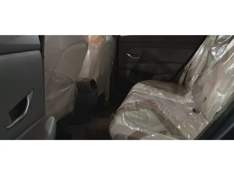 Discover undefined undefined Exterior Interior Images.Find all aspects and details of cars.