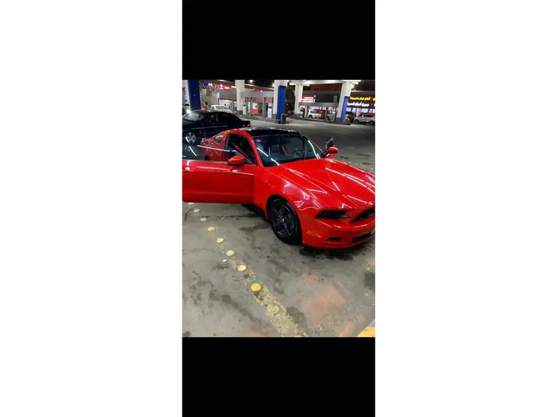 Discover undefined undefined Exterior Interior Images.Find all aspects and details of cars.