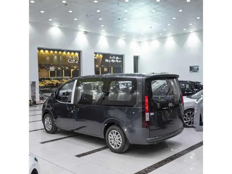 Hyundai Staria 2025