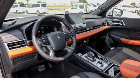 New Mitsubishi Outlander 2.5L GLX Full Option AWD 2025