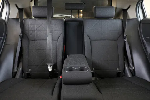 Discover undefined undefined Exterior Interior Images.Find all aspects and details of cars.