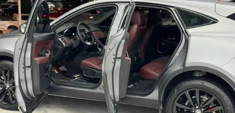 Discover undefined undefined Exterior Interior Images.Find all aspects and details of cars.