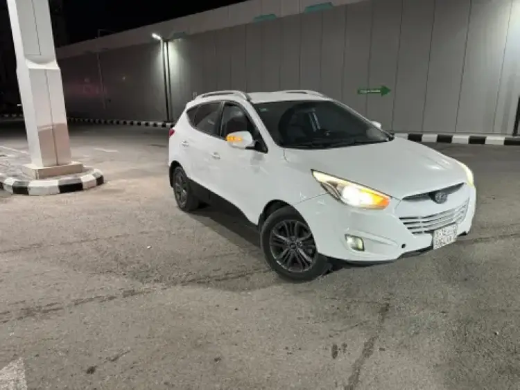 hyundai hyundai-tucson image Hyundai Tucson 2016