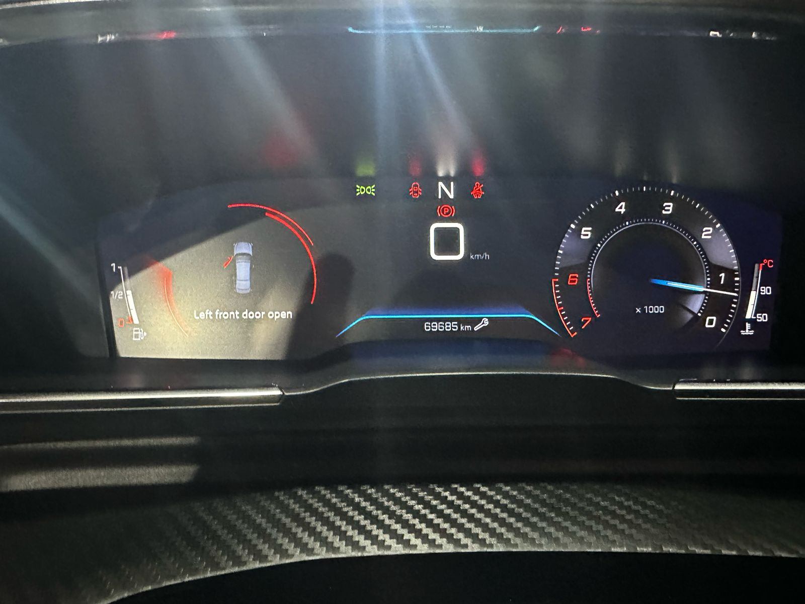 بيجو 508 2022