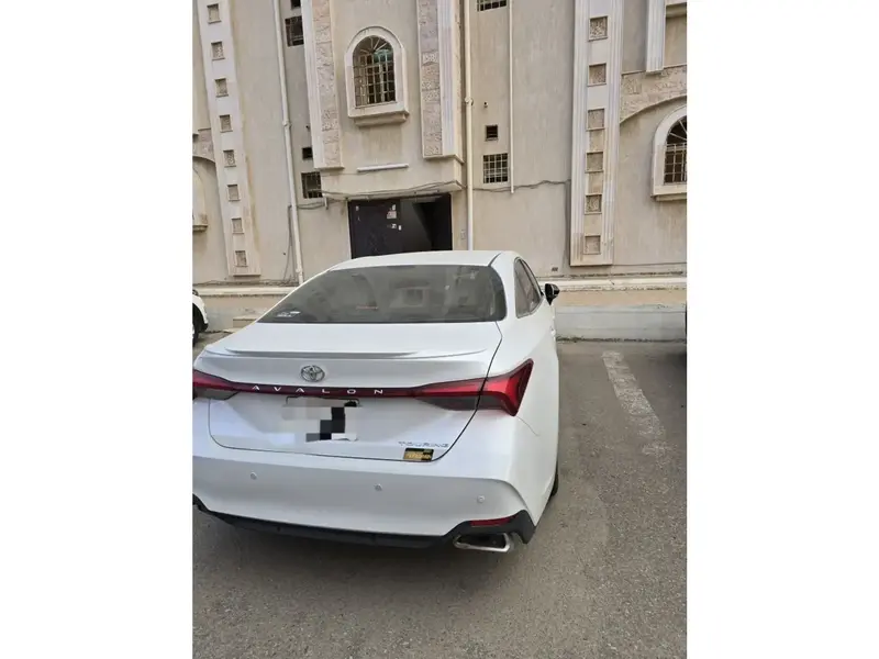 Discover undefined undefined Exterior Interior Images.Find all aspects and details of cars.