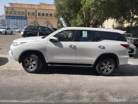 Toyota Fortuner 2.7L (4X4) 2017