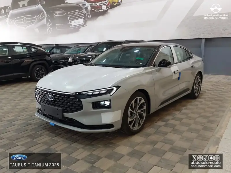 Ford Taurus 2025