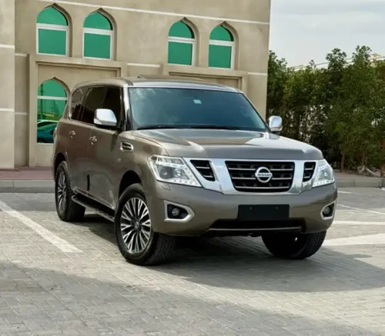 nissan nissan-patrol image Nissan Patrol 4.0L SE Platinum 2018