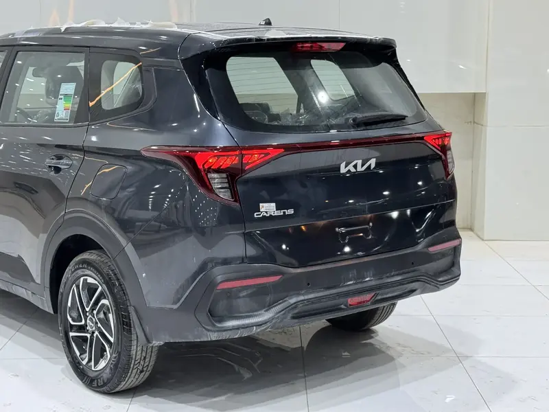 KIA Carens 2024